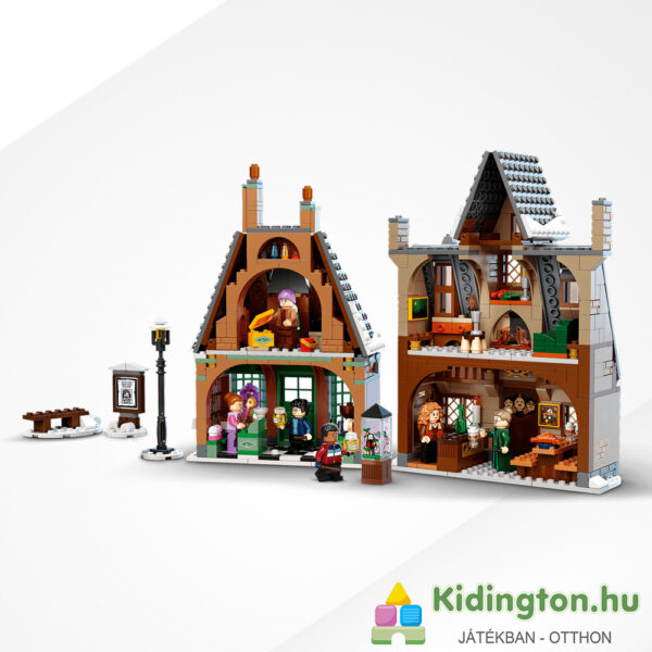 Lego Harry Potter 76388: Látogatás Roxmorts faluban, megépítve